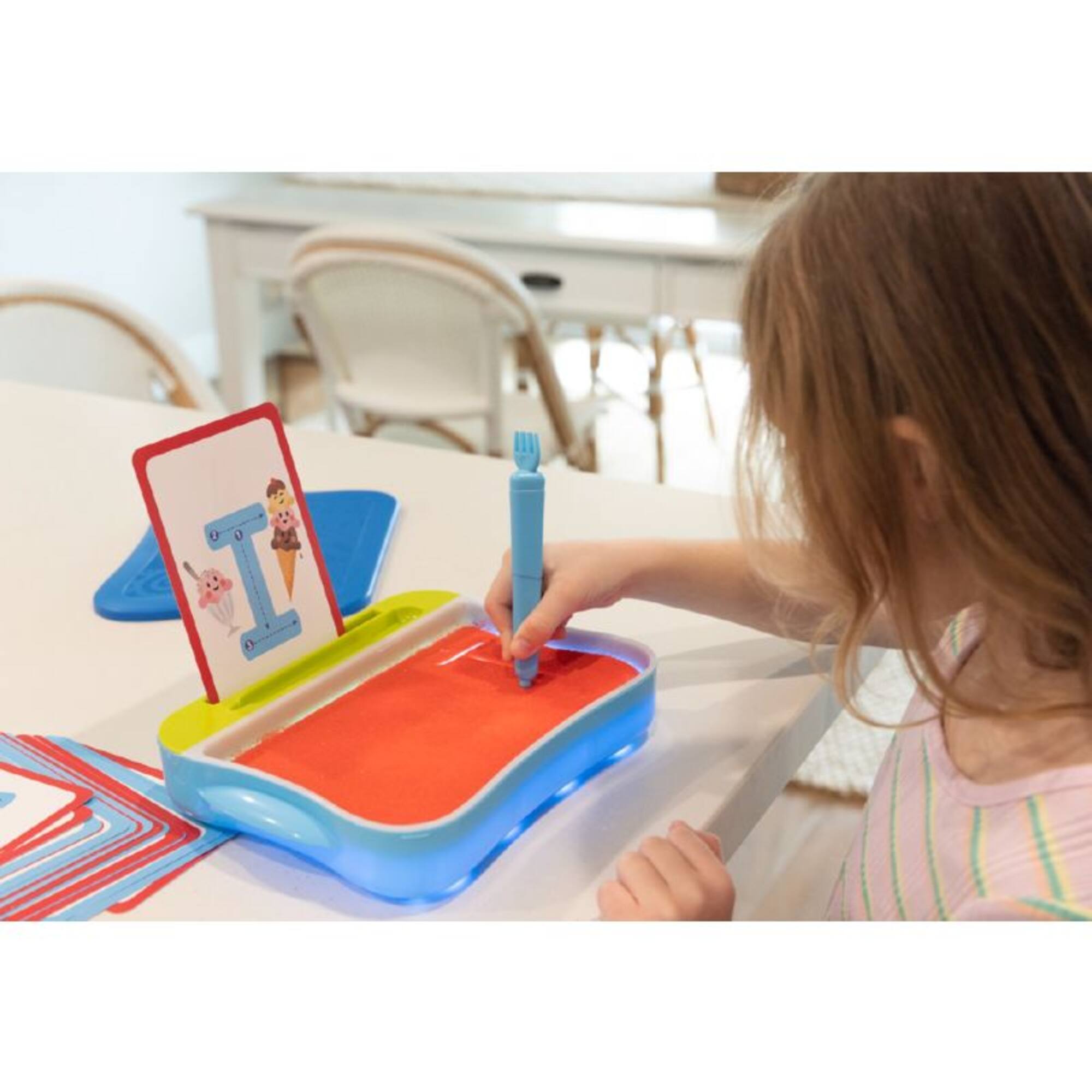 Educational Insights® Light-Up Tracing Center